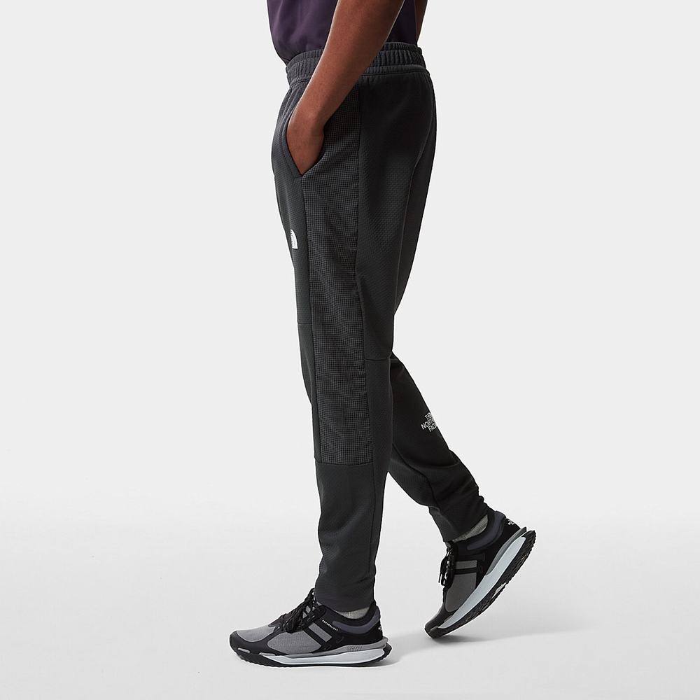 Jogger Nohavice The North Face MOUNTAIN ATHLETICS Panske Siva | QRJ-074281