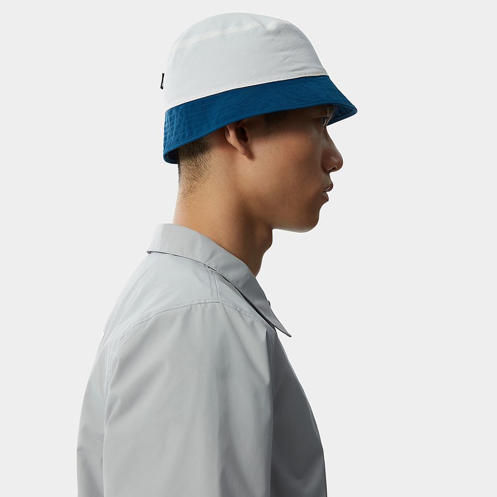 Klobuky The North Face INTERNATIONAL COLLECTION REVERSIBLE SPECTATOR BUCKET HAT Panske Biele Modre | SUG-412386