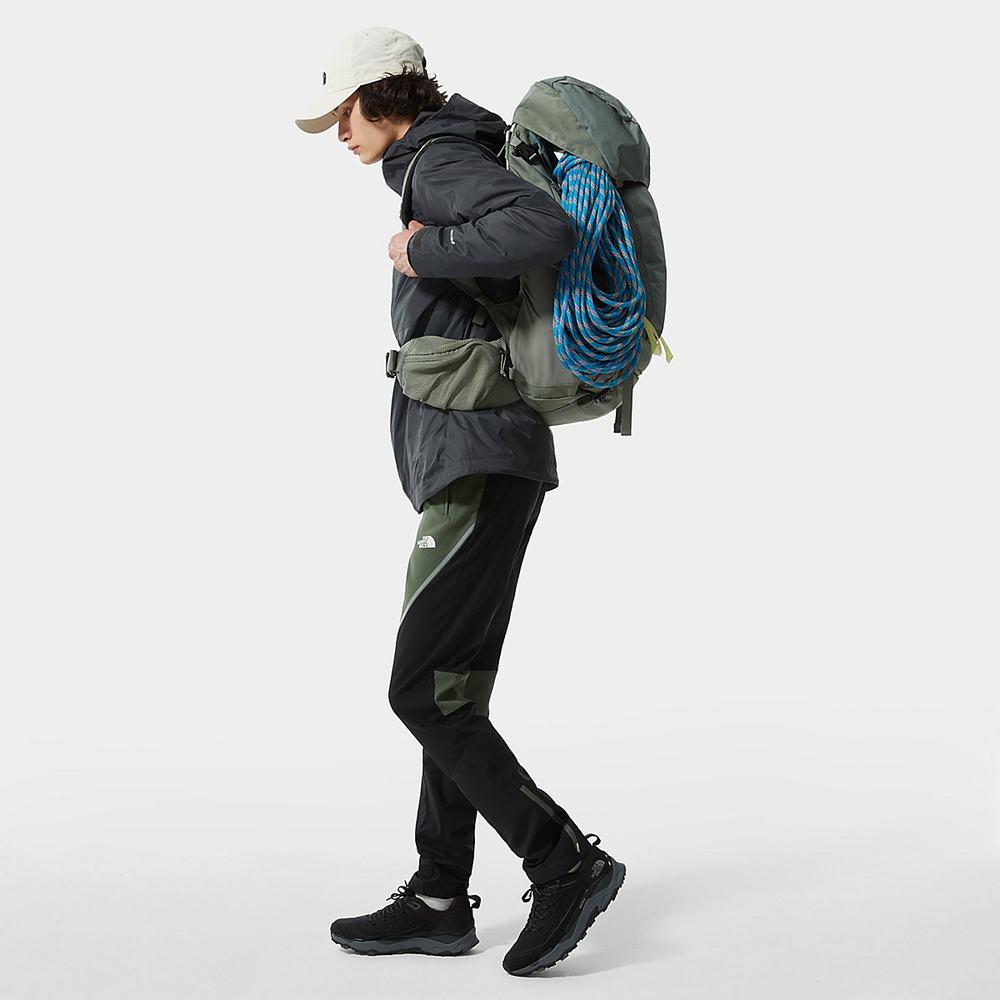 Nepremokavé Bundy The North Face New DryVent™ Down Triclimate Panske Siva Čierne | ION-632508