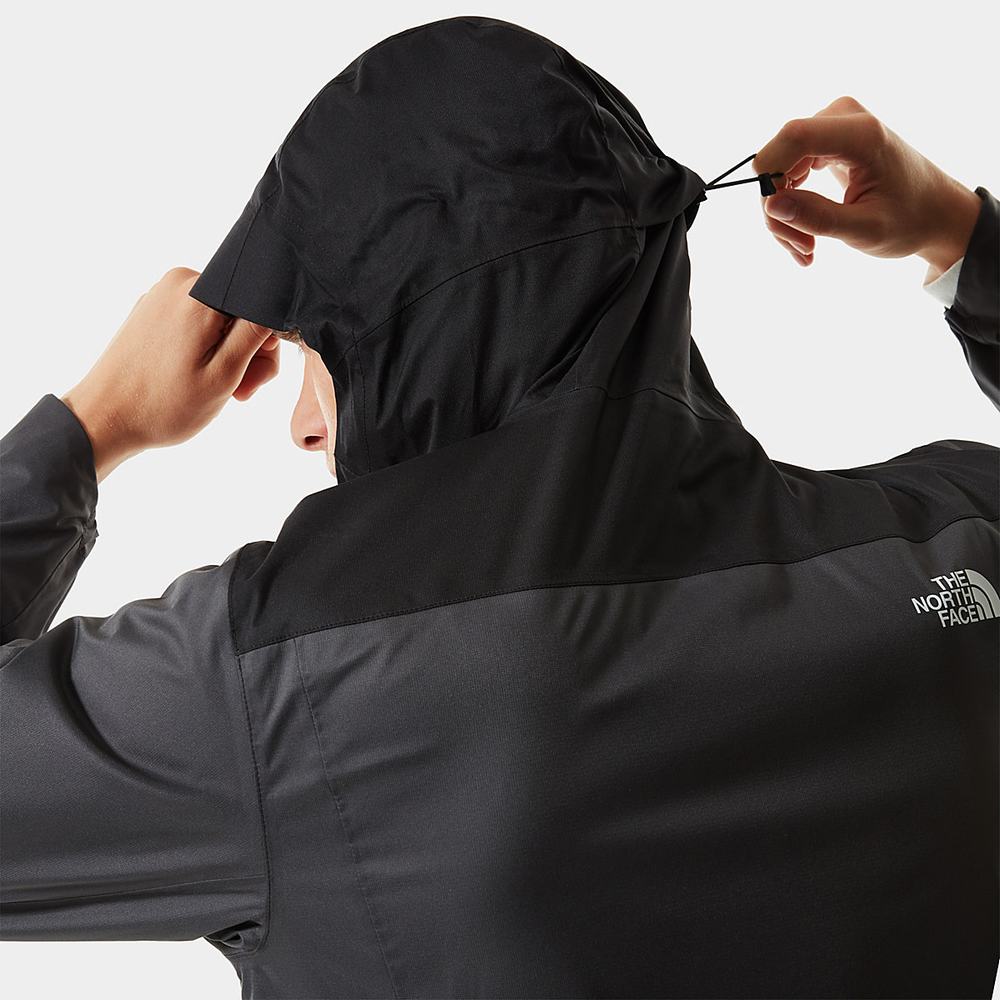 Nepremokavé Bundy The North Face Quest Zip-In Panske Siva Čierne | DHS-068427