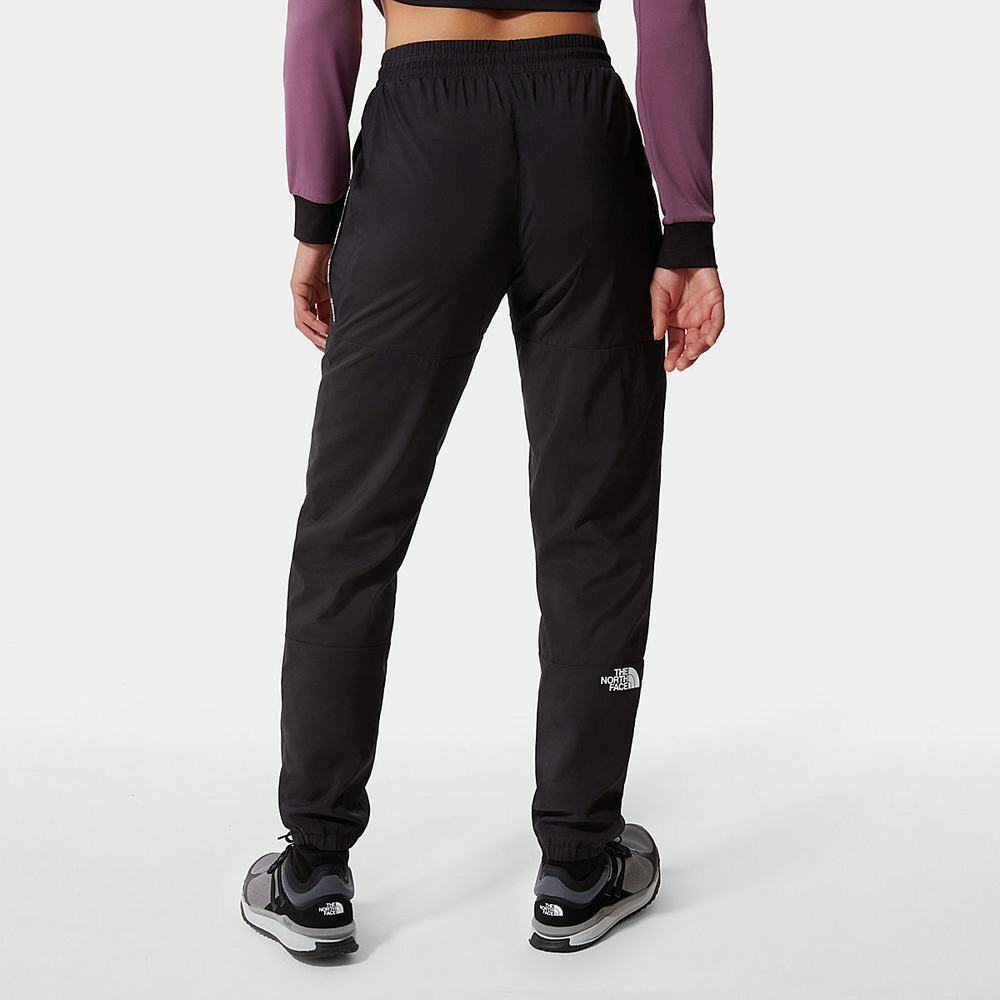 Nohavice The North Face MOUNTAIN ATHLETICS WIND Damske Čierne | SDH-619832