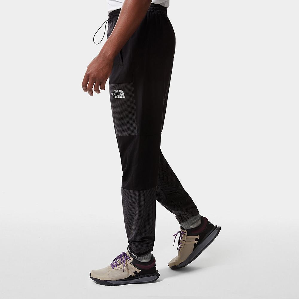 Nohavice The North Face Mountain Athletics Woven Panske Čierne | MYT-904652
