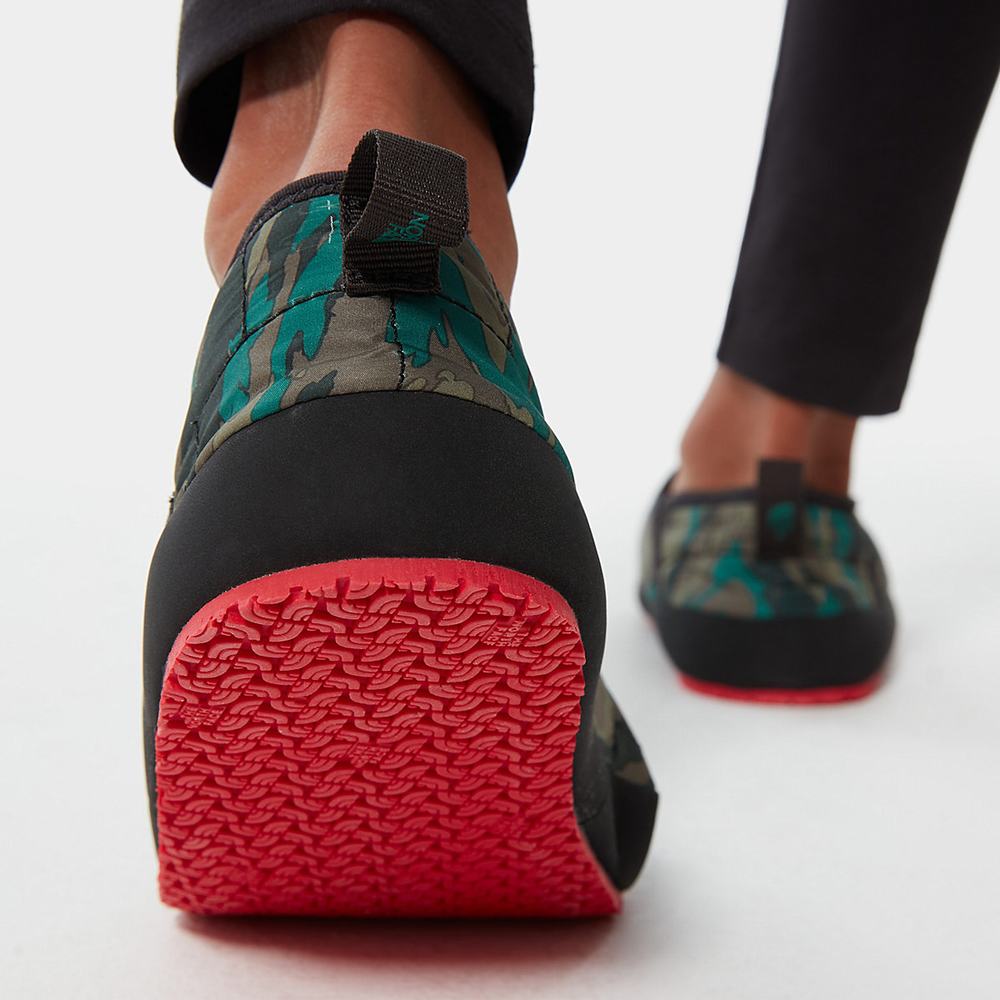 Pantofle The North Face THERMOBALL™ Traction II Mule Chlapcenske Zelene Modre Maskacove Čierne | UYS-478903