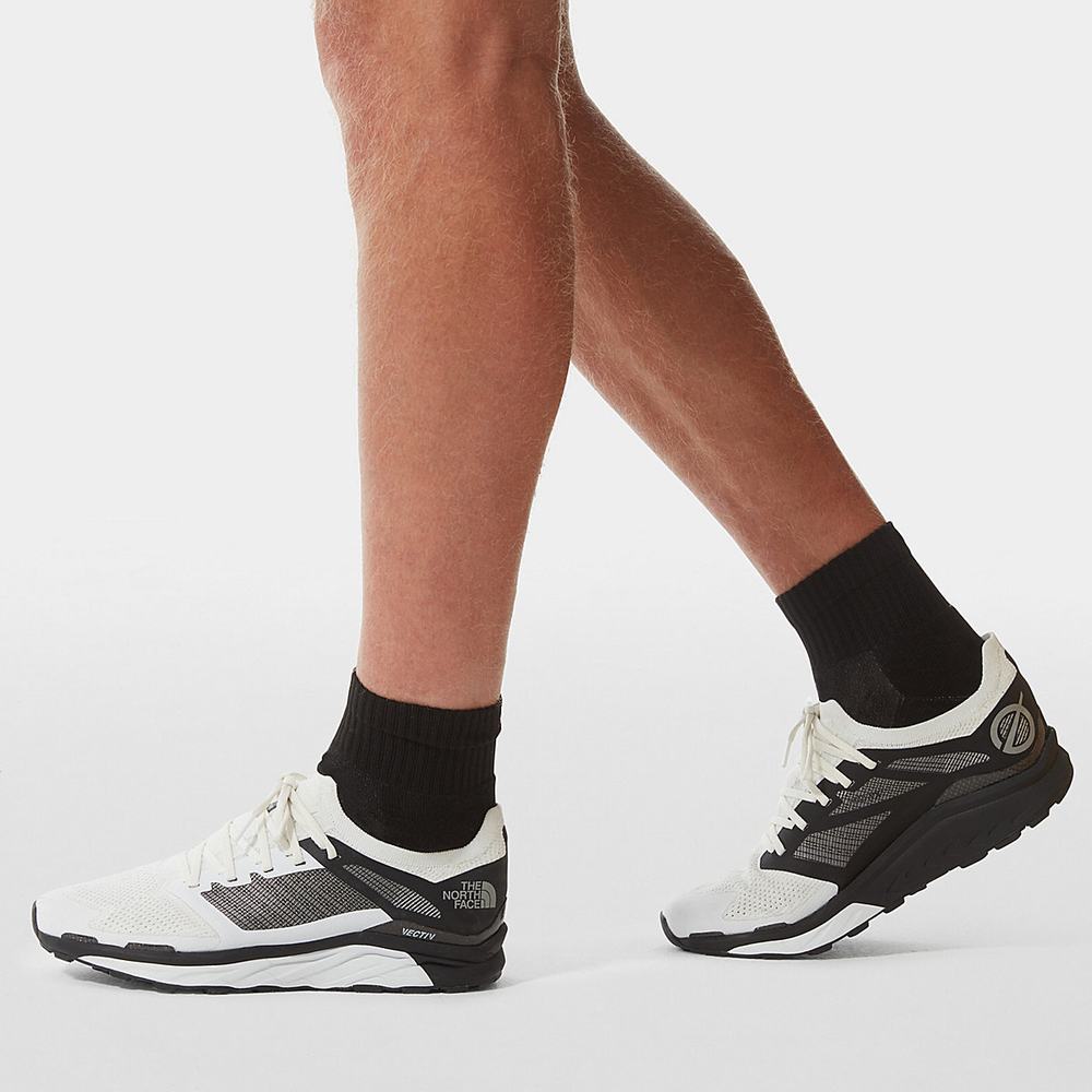 Trailove Bezecke Tenisky The North Face FLIGHT SERIES™ VECTIV Panske Biele Čierne | CZQ-935642