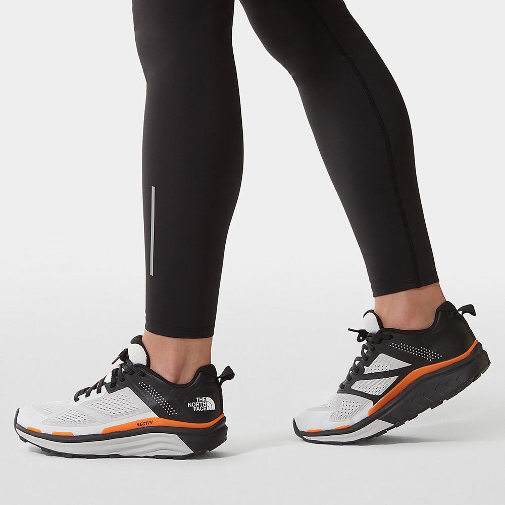 Trailove Bezecke Tenisky The North Face VECTIV ENDURIS Damske Biele Čierne | NFA-540137