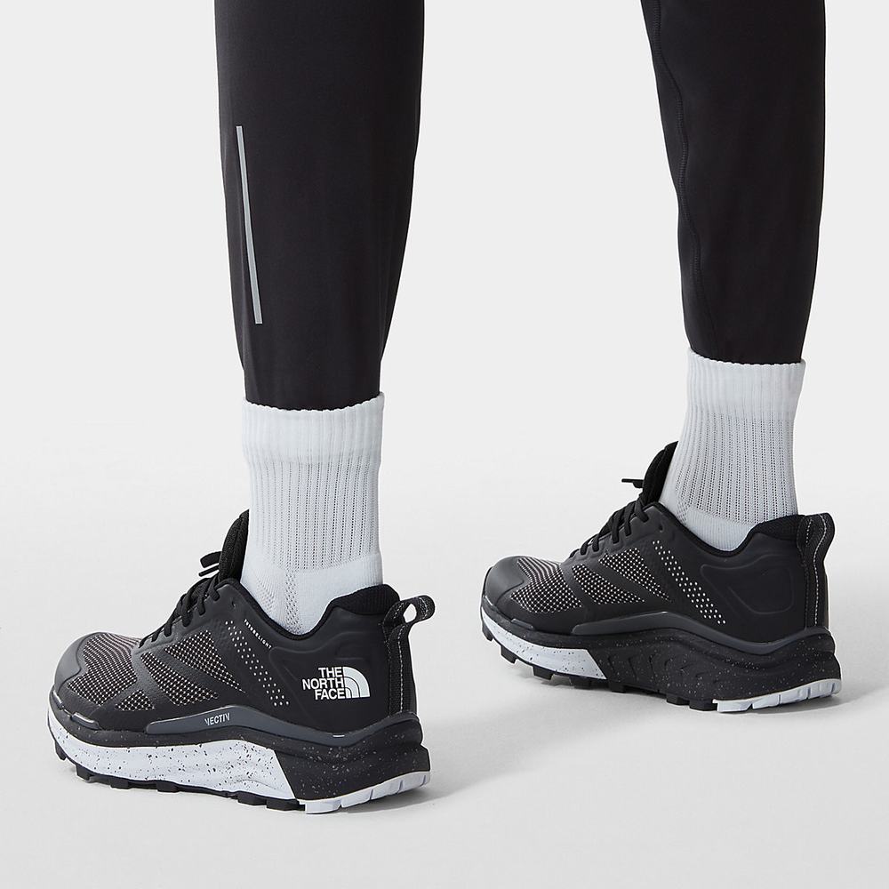 Trailove Bezecke Tenisky The North Face VECTIV™ FUTURELIGHT™ Enduris Reflect Panske Čierne Biele | RKN-489362