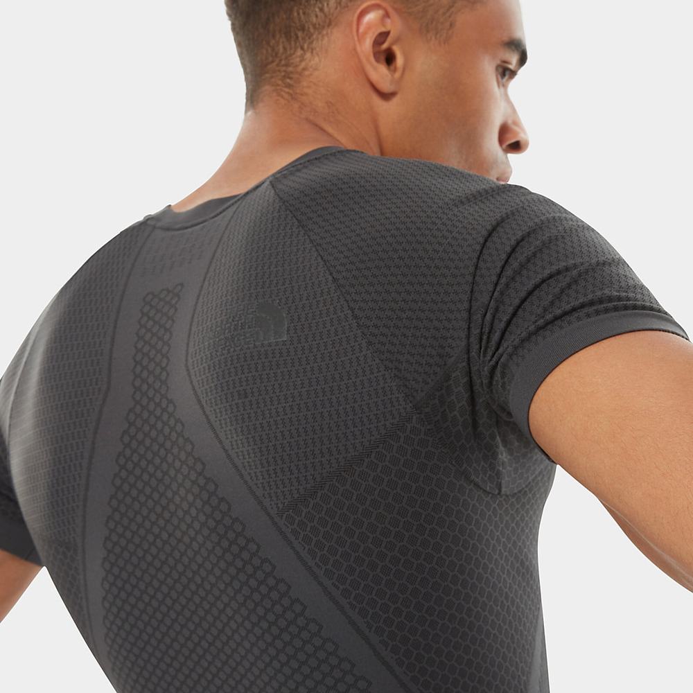 Tricko The North Face Active Panske Siva Čierne | NUC-976430