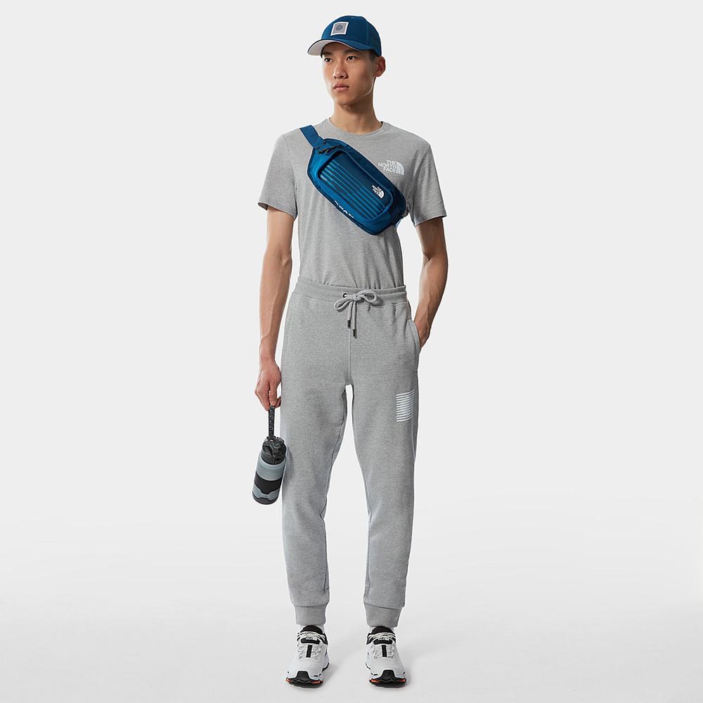 Tricko The North Face INTERNATIONAL COLLECTION CLASSIC CLIMB Panske Svetlo Siva | FJD-567432